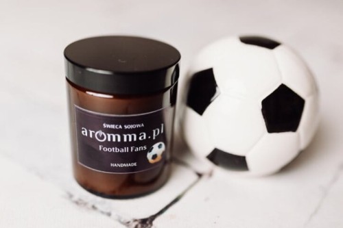 Świeca sojowa Football Fans świeżo ścięta trawa