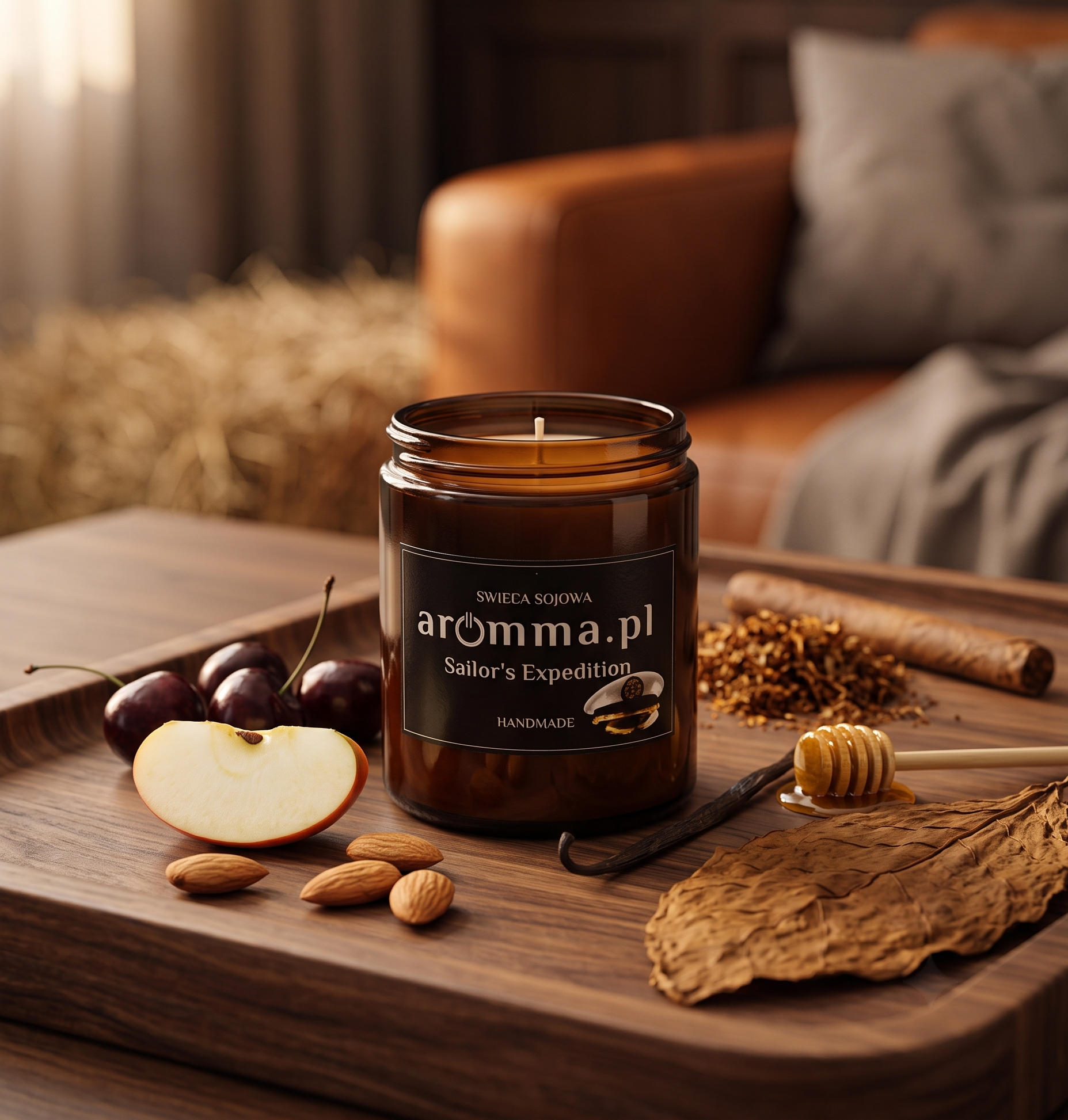 Naturalna świeca sojowa Aromma o zapachu Tytoń i Miód.